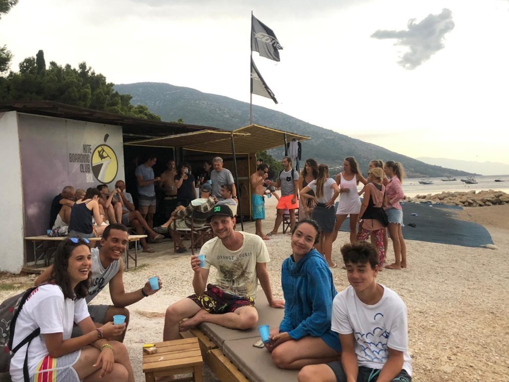 Kitesurfing school Bol